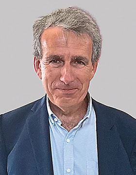 Vincent Borderie, Professeur des Universités, Praticien hospitalier, chef de l’équipe Thérapies Innovantes et Transparence Cornéenne